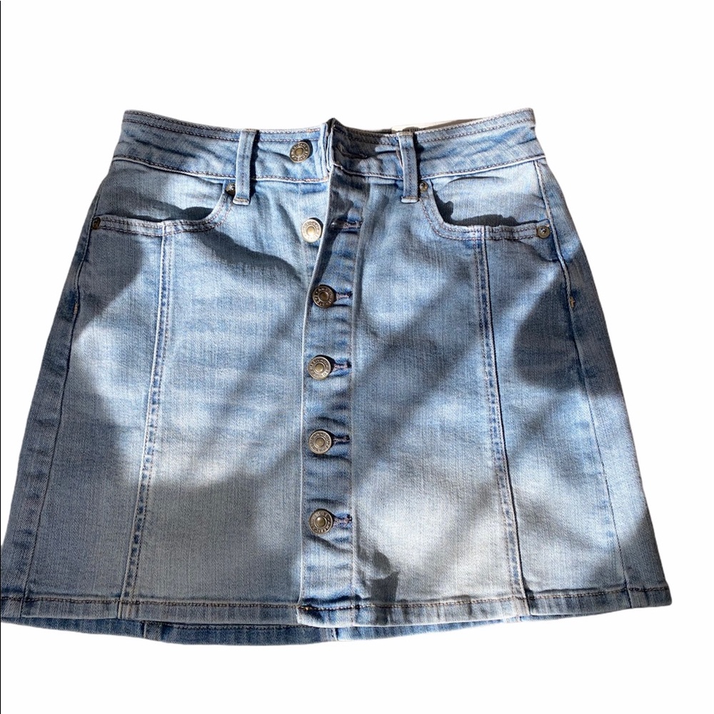 American Eagle button front skirt